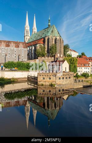 St. Eglise Pierre et Paul, Peterskirche, Woad House, Waidhaus) et fleuve Lusatien Neisse, Goerlitz, Goerlitz, Allemagne Banque D'Images