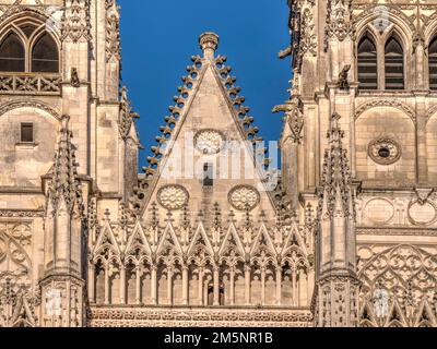 Détail de la Cathédrale gothique Cathédrale Cathédrale Saint-Gatien, Tours, Département de l'Inde-et-Loire, Centre régional, France Banque D'Images