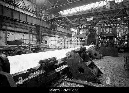 ***23 JANVIER 1968, PHOTO DE DOSSIER*** des contrats à long terme entre la Tchécoslovaquie et l'URSS ont permis au tube de Chomutov et au laminoir à fer de c Banque D'Images