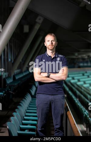 Wayne Barnes, photographié à Twickenham, arbitre et avocat anglais du rugby international. Il est un arbitre régulier dans le Premiership anglais. Banque D'Images