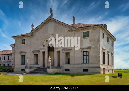 POJANA MAGGIORE, ITALIE - AOÛT 13,2009: Villa Pojana ou Poiana, est une villa patricienne à Pojana Maggiore, une ville de la province de Vicenza dans le VE Banque D'Images