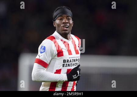 EINDHOVEN Noni Madueke de PSV avec le 3-0 contre AC Milan pendant le match amical dans le stade Philips. ANP OLAF KRAAK Banque D'Images