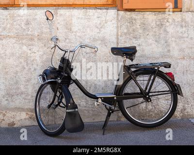 Soleure, Suisse - 12 juillet 2022: Semelle de moto d'époque italienne Banque D'Images