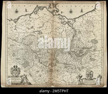 Marchionatus Brandenburgicus. Carte des régions historiques du Brandebourg et de la Poméranie dans le nord de l'Allemagne et de la Pologne. Grugeage illustré par illustration. Il a notamment été consacré à Michael Blondus, ambassadeur suédois à Londres, par H. Hondius. En latin. Le catalogage, la conservation et la numérisation ont été rendus possibles en partie par le Fonds national de dotation pour les sciences humaines : exploration de l'effort humain. Fait partie de l'atlas de portefeuille composite avec le titre 'Collection d'anciennes cartes.'. Collection d'anciennes cartes. Collection de cartes anciennes, Allemagne , Brandebourg Pomerania , zone Pologne Banque D'Images