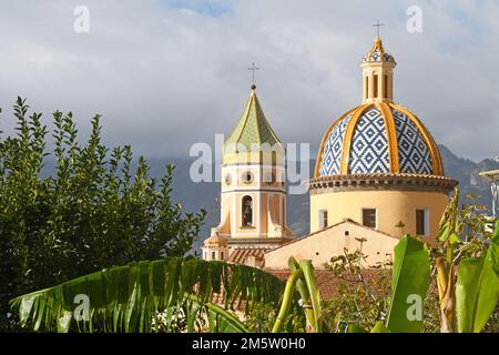 Église Saint-Januarius Praiano - côte amalfitaine, Italie Banque D'Images