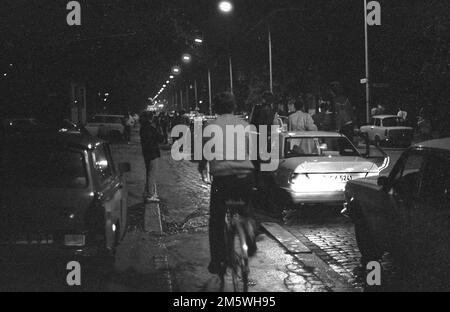 GDR, Berlin, 09. 11. 1989, ouverture du mur de Berlin, embouteillage, cortège au poste frontalier de Bornholmer Strasse Banque D'Images