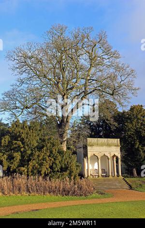 Siège Gothique, Hardwick Park, Royaume-Uni Banque D'Images