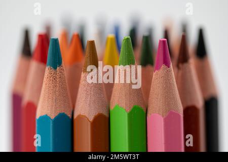 Gros plan des crayons de couleur Banque D'Images