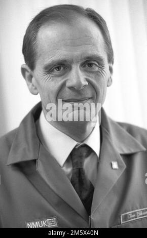 Ian Gibson Directeur général de Nissan Motors UK Factory à Sunderland Royaume-Uni 1994 Banque D'Images