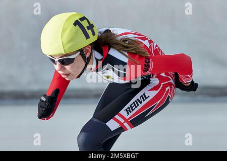 Österreichische Staatsmeisterschaften 2023 Einzelstrecken. Femmes (Mass Start). 2022-12-28. ZIMMERLING Lisa (USC Innsbruck #17) Banque D'Images