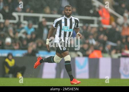 Newcastle, Royaume-Uni. 31st décembre 2022. Allan Saint-Maximin #10 de Newcastle United lors du match de la Premier League Newcastle United contre Leeds United à St. James's Park, Newcastle, Royaume-Uni, 31st décembre 2022 (photo de Mark Cosgrove/News Images) à Newcastle, Royaume-Uni, le 12/31/2022. (Photo de Mark Cosgrove/News Images/Sipa USA) crédit: SIPA USA/Alay Live News Banque D'Images