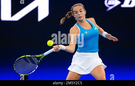 Lucia Bronzetti, de l'Italie, en action lors du deuxième tour-Robin du tournoi de tennis de la coupe unie de Brisbane 2023 sur 30 décembre 2022 à Brisbane, Australie - photo : Rob Prange/DPPI/LiveMedia Banque D'Images