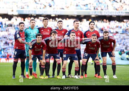 SAN SEBASTIAN, ESPAGNE - DÉCEMBRE 31 : les joueurs de CA Osasuna font la queue pendant le match de la Liga Santander entre Real Sociedad et CA Osasuna à la Reale Arena sur 31 décembre 2022, à San Sebastian, Espagne. Credit: Ricardo Larreina/AFLO/Alay Live News Banque D'Images