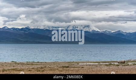 Chaîne de montagnes près du lac Nam TSO. Comté de Damxung, Lhassa, Tibet, Chine Banque D'Images