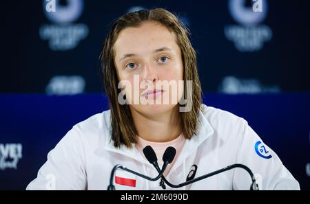 IGA Swiatek, de Pologne, parle aux médias après son premier match de la coupe des Nations Unies de Brisbane 2023 sur 31 décembre 2022 à Brisbane, Australie - photo : Rob Prange/DPPI/LiveMedia Banque D'Images