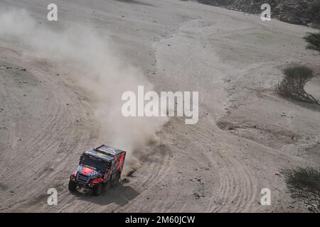 504 VERSTEIJNEN Victor Willem Corne (nld), VAN DER SANDE Andreas Wilhelmus Michel Marius (nld), VAN DAL Teun (nld), BOSS Machinery Team de Rooy, Iveco, Trucks, action pendant la phase 1 du Dakar 2023 autour du camp de la mer, à 1 janvier 2023 près de Yanbu, Arabie Saoudite - photo Eric Vargiolu / DPPI Banque D'Images