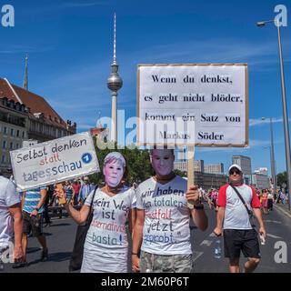 Allemagne, Berlin, 01. 08. 2020, démonstration contre les restrictions de Corona Banque D'Images