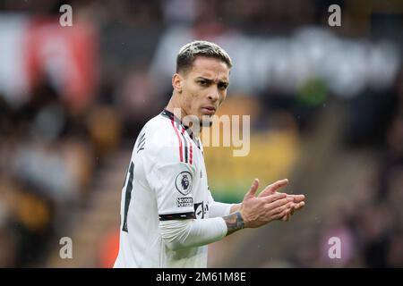 Wolverhampton, Royaume-Uni. 31st décembre 2022. Antony de Manchester United lors du match de la Premier League entre Wolverhampton Wanderers et Manchester United à Molineux, Wolverhampton, le samedi 31st décembre 2022. (Credit: Gustavo Pantano | MI News ) Credit: MI News & Sport /Alay Live News Banque D'Images