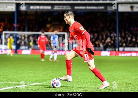 Peterborough, Royaume-Uni. 1st janvier 2023. Ais Mehmeti (11 Wycombe Wanderers) contrôle le ballon lors du match de la Sky Bet League 1 entre Peterborough et Wycombe Wanderers à London Road, Peterborough, le dimanche 1st janvier 2023. (Crédit : Kevin Hodgson | ACTUALITÉS MI) crédit : ACTUALITÉS MI et sport /Actualités Alay Live Banque D'Images