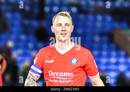 Peterborough, Royaume-Uni. 1st janvier 2023. Jack Grimmer (2 Wycombe Wanderers) lors du match de la Sky Bet League 1 entre Peterborough et Wycombe Wanderers, sur London Road, Peterborough, le dimanche 1st janvier 2023. (Crédit : Kevin Hodgson | ACTUALITÉS MI) crédit : ACTUALITÉS MI et sport /Actualités Alay Live Banque D'Images