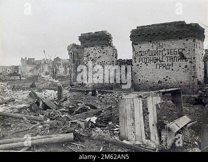 Sur la périphérie ruinée de Stalingrad après la bataille de Stalingrad en WW2 Banque D'Images