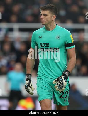 Newcastle, Royaume-Uni. 31st décembre 2022. Nick Pope de Newcastle United lors du match de la Premier League entre Newcastle United et Leeds United à St. James's Park, Newcastle, le samedi 31st décembre 2022. (Credit: Mark Fletcher | MI News) Credit: MI News & Sport /Alay Live News Banque D'Images