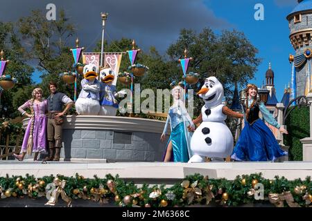 Orlando, Floride, Etats-Unis - 5 novembre 2022 : Parc du Royaume magique. Célébration du 50th anniversaire de Walt Disney World. Banque D'Images