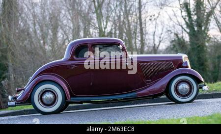 Coupé Ford 5 1934 Banque D'Images