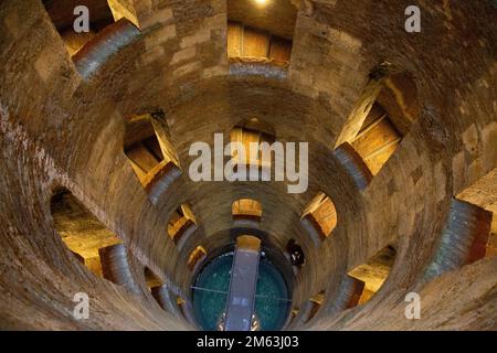 Il pozzo Di San Patrizio di Orvieto Banque D'Images