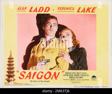ALAN LADD et VERONICA LAKE à SAIGON (1948), dirigé par LESLIE FENTON. Crédit : PHOTOS / Album PARAMOUNT Banque D'Images
