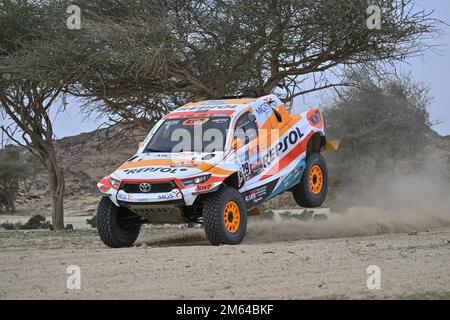 229 ESTEVE PUJOL Isidre (spa), VILLALOBOS VALCARCEL José Maria (spa), équipe de rallye Repsol, Toyota Hilux, Auto, action pendant la phase 1 du Dakar 2023 autour du camp de la mer, sur 1 janvier 2023 près de Yanbu, Arabie Saoudite - photo: Gigi Soldano /DPPI/LiveMedia Banque D'Images