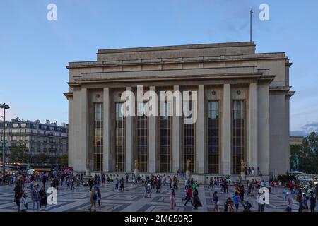 France, Paris, extérieur de la Cité de l'Architecture et du Patrimoine, c'est un musée d'architecture situé dans le Palais de Chaillot à la place du Tro Banque D'Images