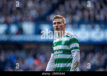 Glasgow, Royaume-Uni. 02nd janvier 2023. Stade Ibrox Glasgow, Écosse, 2 janvier 2023 : Carl Starfelt du Celtic lors du match de Cinch Scottish Premiership entre le FC Rangers et le FC Celtic à On 2 janvier 2023 à Glasgow, Royaume-Uni. (Photo de Richard Callis/SPP) (Richard Callis/SPP) crédit: SPP Sport Press photo. /Alamy Live News Banque D'Images