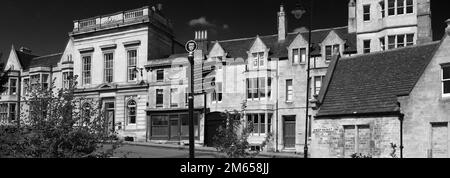 Architecture géorgienne le long de la zone du marché Sheep de Stamford Town, Lincolnshire County, Angleterre, Royaume-Uni Banque D'Images