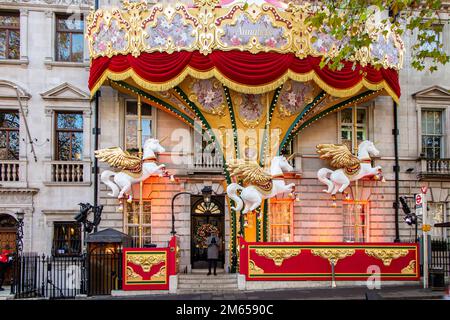 Décorations de Noël pour boîte de nuit Annabel, 2022 Banque D'Images