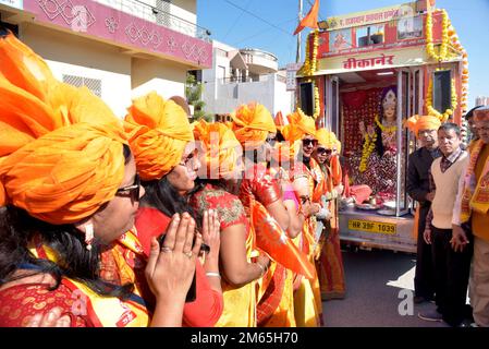 Bikaner, Rajasthan, Inde. 1st janvier 2023. La communauté d'Agarwal participe à l'Aadya Mahalakshmi Jan-Ashirwad Yatra. (Credit image: © Dinesh Gupta/Pacific Press via ZUMA Press Wire) Banque D'Images