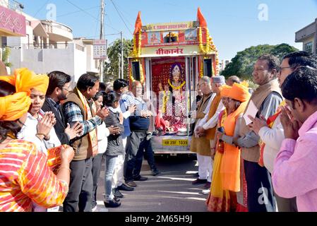 Bikaner, Rajasthan, Inde. 1st janvier 2023. La communauté d'Agarwal participe à l'Aadya Mahalakshmi Jan-Ashirwad Yatra. (Credit image: © Dinesh Gupta/Pacific Press via ZUMA Press Wire) Banque D'Images