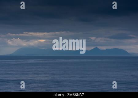 Paysage des îles Vesteralen de la mer, Norvège Banque D'Images