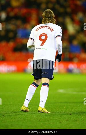 Oakwell Stadium, Barnsley, Angleterre - 2nd janvier 2023 Jón Daði Böðvarsson (9) de Bolton Wanderers - pendant le jeu Barnsley v Bolton Wanderers, Sky Bet League One, 2022/23, Oakwell Stadium, Barnsley, Angleterre - 2nd janvier 2023 crédit: Arthur Haigh/WhiteRosePhotos/Alay Live News Banque D'Images