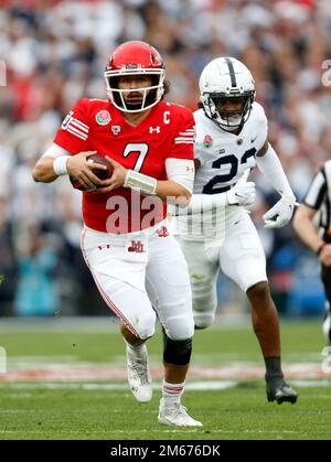 02 janvier 2023. Utah Utes Quarterback Cameron Rising (7) pendant le match de Rose Bowl de 2023 entre les Utah Utes et les Ohio State Buckees au stade Rose Bowl à Pasadena, Californie. John Green/CSM Banque D'Images