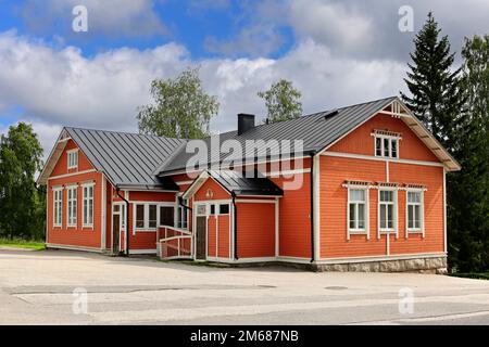 École Pajula, Pajulan Koulu, Salo, Finlande en août. L'école Pajula est une école primaire de 1 à 6 ans. Il y a 5 bâtiments distincts. Banque D'Images