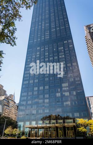 Trump World Tower, un immeuble résidentiel en copropriété situé dans le quartier de Turtle Bay à Midtown Manhattan, 1st avenue, Midtown Manhattan, New York CIT Banque D'Images