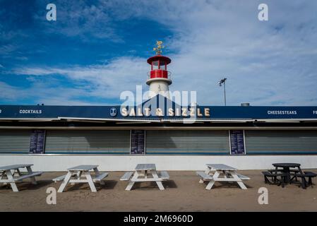 Restaurant Salt & Sizzle sur la promenade Riegelmann à Coney Island, Brooklyn, New York City, États-Unis Banque D'Images