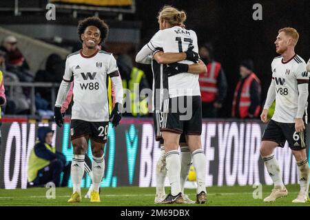 LONDRES, ANGLETERRE - 26 DÉCEMBRE : Tim Ram du FC Fulham fête avec Harrison Reed après avoir marqué le but lors du match de la Premier League entre Crystal Banque D'Images