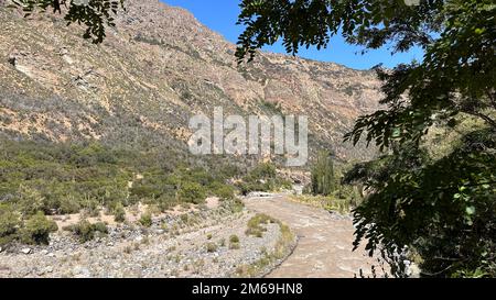 Rivière Maipo à San Jose del Maipo - Chili Banque D'Images