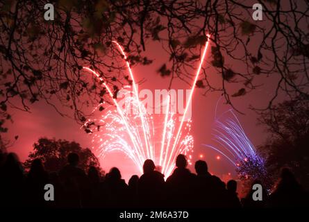 Feu d'artifice au palais Alexandra sur 5 novembre 2022, au nord de Londres, Royaume-Uni Banque D'Images