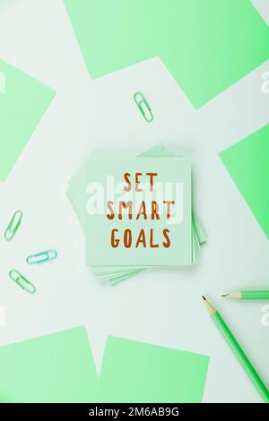 Affichage conceptuel définir des objectifs intelligents. Concept Internet établir des objectifs réalisables faire de bons plans d'affaires Banque D'Images