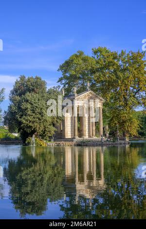 Temple d'Asclepius dans le parc de la Villa Borghèse, Rome, Italie Banque D'Images