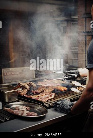 Des coupes de bœuf de qualité supérieure dans une grilladerie Argentine Banque D'Images