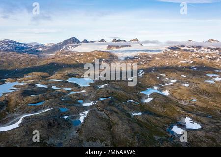 Montagnes Smorstabtindene avec glacier Smorstabbrean, paysage de montagne, Sognefjellet, Parc national de Jotunheimen, Norvège Banque D'Images